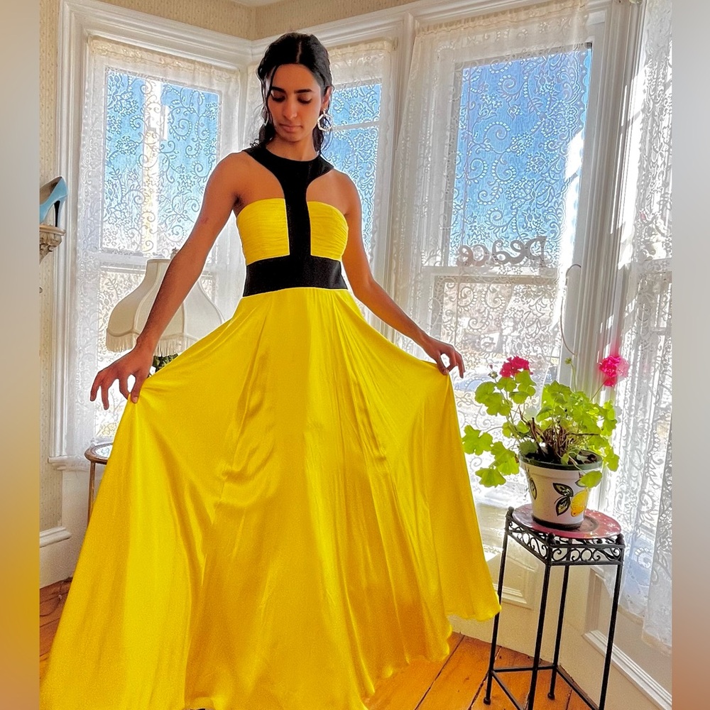 Brilliant Yellow Silk Maxi Dress Ball Gown